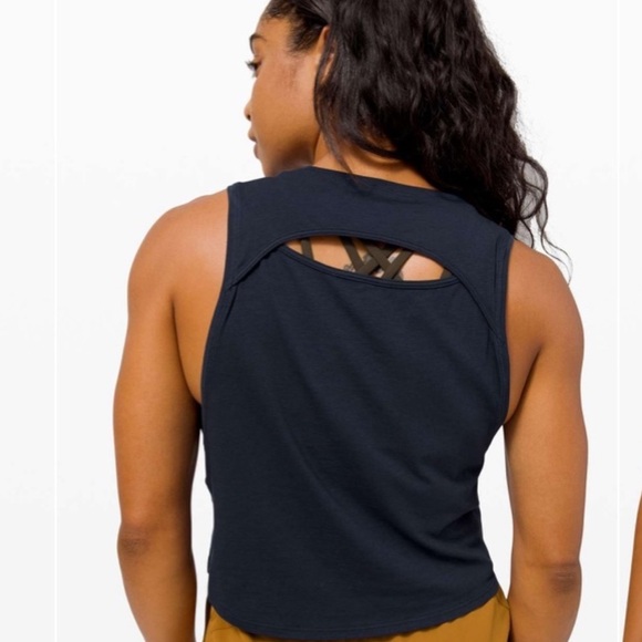 Lululemon Muscle love cropped tank top (cut out in back) - Picture 2 of 5